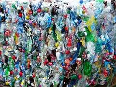 San Francisco devient la première ville à interdire la vente de bouteilles en plastique